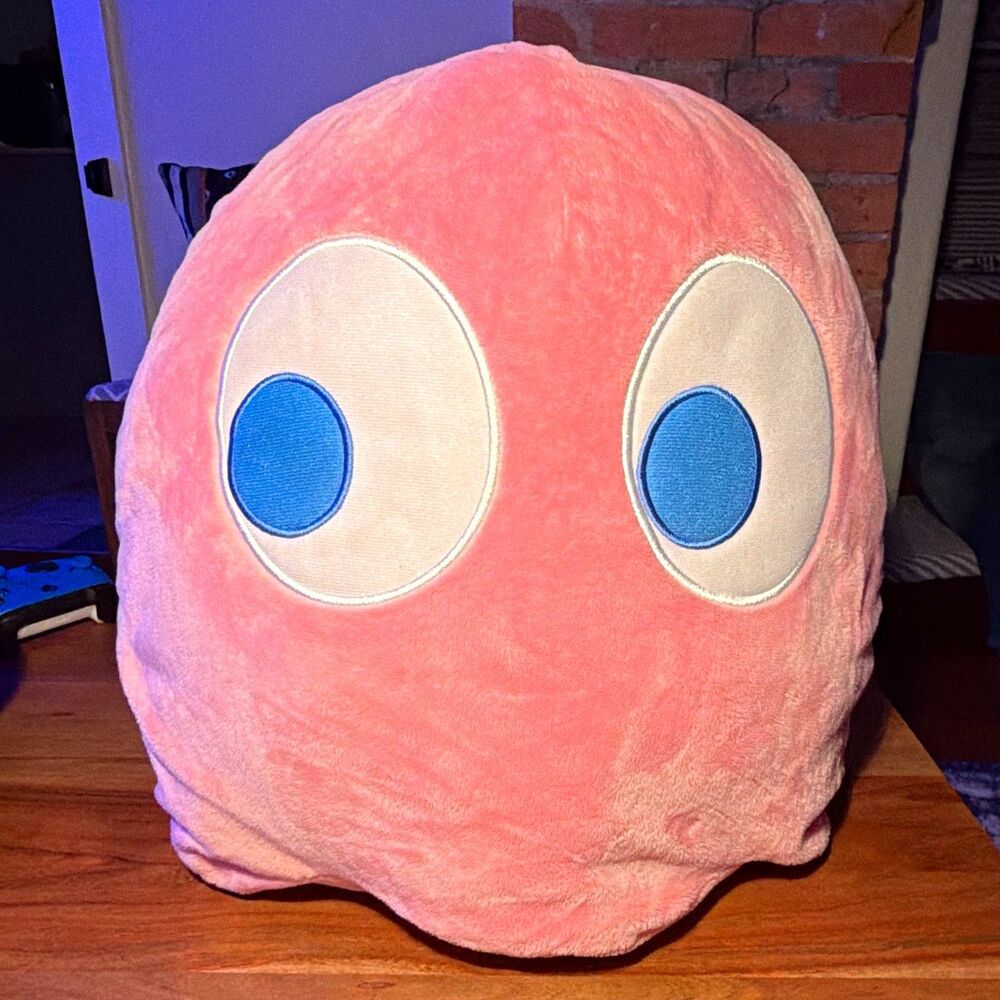 Bandai Namco PAC-MAN Pinky Ghost 15.5" Plush 2023 MPN 3145012